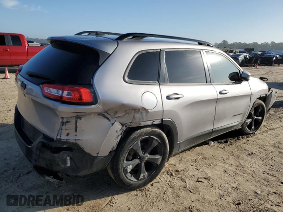 2018 Jeep Cherokee Latitude with VIN 1C4PJLCB8JD553225, listed as a Copart auction lot 45554685 with 81,331 mi miles and Salvage Title. Bid and sale history available at carsss.com. Image 3.