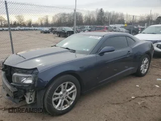2015 Chevrolet Camaro LS z VIN 2G1FB1E34F9149757, wystawiony jako Copart lot #45409535 z przebiegiem 153 388 mil mil oraz Szkoda całkowita • Salvage title. Historia ofert i sprzedaży dostępna na DreamBid. Obrazek 1.