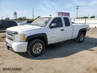 2011 Chevrolet Silverado 1500 LS with VIN 1GCRKREA0BZ146355, listed as a Copart auction lot 69696314 with 283,054 mi miles and Salvage Title. Bid and sale history available at carsss.com. Image 1.