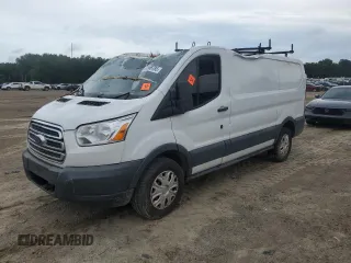 2017 Ford Transit z VIN 1FTYR1YM0HKA87159, wystawiony jako Copart lot #60666785 z przebiegiem 226 284 mil mil oraz Szkoda całkowita • Salvage title. Historia ofert i sprzedaży dostępna na DreamBid. Obrazek 1.