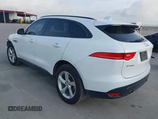 2017 Jaguar F-Pace 35t Premium z VIN SADCJ2BV1HA091773, wystawiony jako IAAI lot #42289518 z przebiegiem 130 935 mil mil oraz . Historia ofert i sprzedaży dostępna na DreamBid. Obrazek 3.