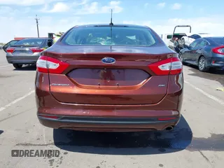 2015 Ford Fusion SE z VIN 3FA6P0H73FR306731, wystawiony jako IAAI lot #42149496 z przebiegiem Nie podano mil oraz . Historia ofert i sprzedaży dostępna na DreamBid. Obrazek 16.