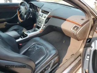 2011 Cadillac CTS Premium z VIN 1G6DP1ED4B0149225, wystawiony jako Copart lot #59073055 z przebiegiem 258 903 mil mil oraz Szkoda całkowita • Salvage title. Historia ofert i sprzedaży dostępna na DreamBid. Obrazek 8.