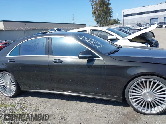 2015 Mercedes-Benz S-Class S 550 with VIN WDDUG8CB1FA094259, listed as a IAAI auction lot 41487071 with 50,253 mi miles. Bid and sale history available at carsss.com. Image 13.