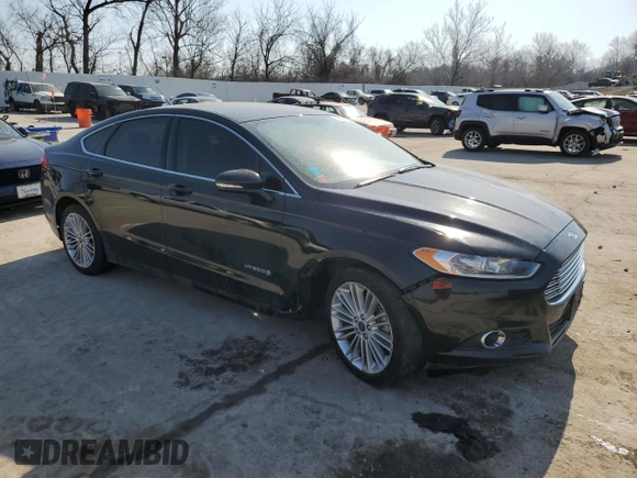 2014 Ford Fusion SE Hybrid with VIN 3FA6P0LU4ER343718, listed as a Copart auction lot 48021865 with 105,282 mi miles and Salvage Title. Bid and sale history available at carsss.com. Image 4.