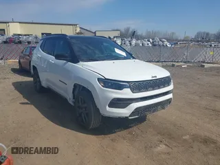 2024 Jeep Compass Limited z VIN 3C4NJDCN7RT106527, wystawiony jako IAAI lot #42054193 z przebiegiem 1 862 mil mil oraz . Historia ofert i sprzedaży dostępna na DreamBid. Obrazek 1.