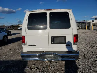 2006 Ford Econoline Passenger XL with VIN 1FBSS31L36HB03652, listed as a Copart auction lot 84521014 with 320,207 mi miles and Salvage Title. Bid and sale history available at carsss.com. Image 6.