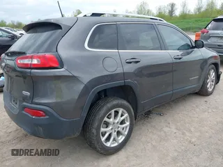 2018 Jeep Cherokee Latitude Plus с VIN 1C4PJLLB5JD510090, выставлен на аукционе IAAI как лот 42245508 с пробегом 69 618 миль миль и . История ставок и продаж доступна на DreamBid. Изображение 4.