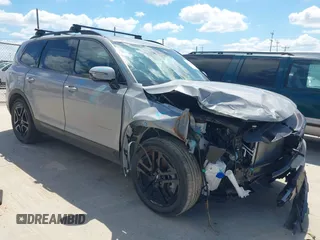 2024 Kia Telluride SX X-Pro с VIN 5XYP5DGC2RG492156, выставлен на аукционе IAAI как лот 42193572 с пробегом 7 888 миль миль и . История ставок и продаж доступна на DreamBid. Изображение 1.