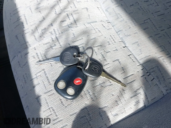 2003 Saturn VUE z VIN 5GZCZ53B83S839995, wystawiony jako IAAI lot #41801208 z przebiegiem 168 614 mil mil oraz . Historia ofert i sprzedaży dostępna na DreamBid. Obrazek 11.