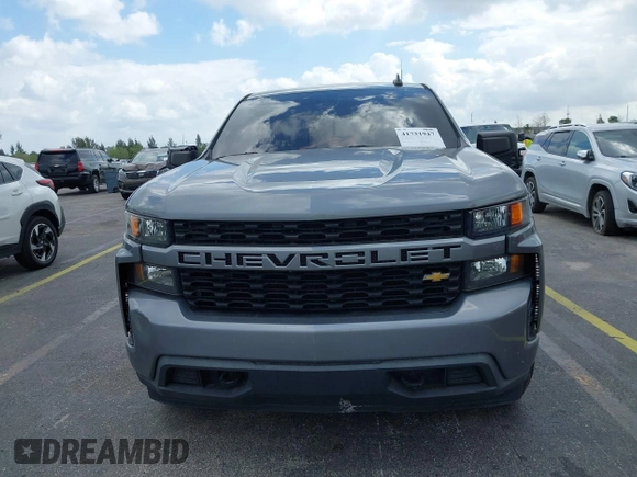 2020 Chevrolet Silverado 1500 Custom with VIN 1GCRWBEH7LZ288602, listed as a IAAI auction lot 41731947 with 101,401 mi miles. Bid and sale history available at carsss.com. Image 12.