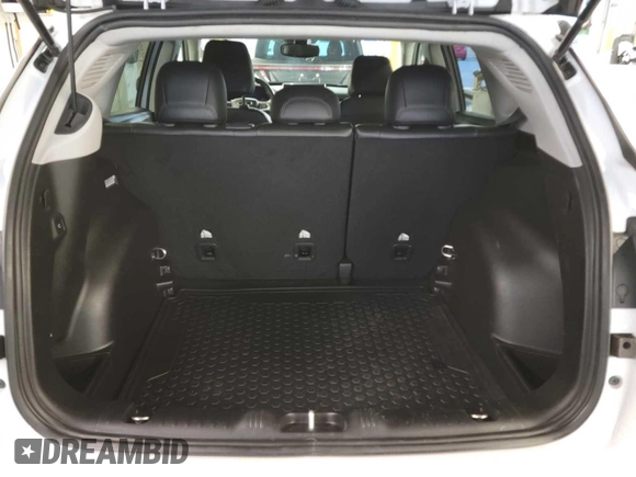 2022 Jeep Compass Latitude with VIN 3C4NJDBB1NT205930, listed as a IAAI auction lot 42801149 with 11,098 mi miles and . Bid and sale history available at DreamBid. Image 20.