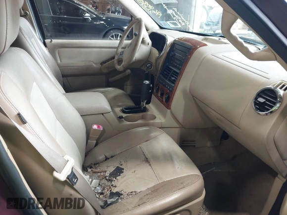 2006 Ford Explorer Eddie Bauer with VIN 1FMEU74E06UB08138, listed as a IAAI auction lot 42485188 with 196,708 mi miles and . Bid and sale history available at DreamBid. Image 5.