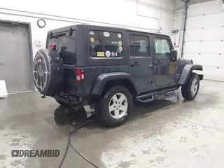 2018 Jeep Wrangler JK Unlimited Sport with VIN 1C4BJWDG9JL890272, listed as a IAAI auction lot 41551844 with 77,655 mi miles. Bid and sale history available at carsss.com. Image 4.