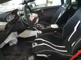 2023 Lamborghini Huracan z VIN ZHWUA6ZX2PLA25552, wystawiony jako Copart lot #60155094 z przebiegiem 1142 mil mil oraz Szkody całkowita. Historia ofert i sprzedaży dostępna na DreamBid. Obrazek 7.