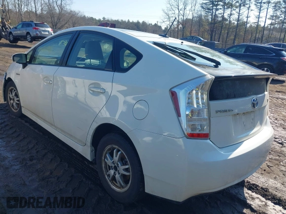 2010 Toyota Prius II with VIN JTDKN3DU3A0126928, listed as a IAAI auction lot 41620581 with 1 mi miles. Bid and sale history available at carsss.com. Image 3.