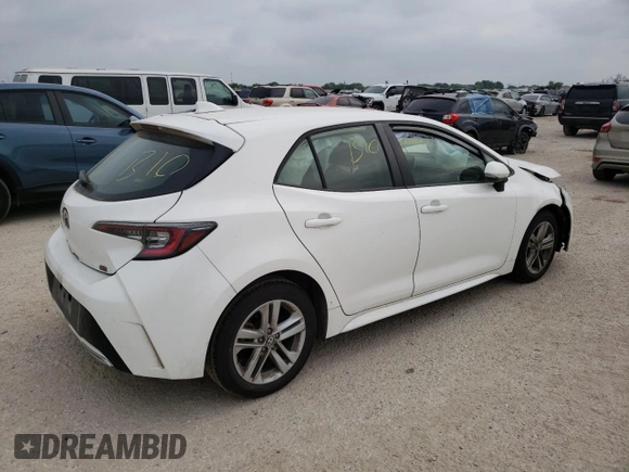 2021 Toyota Corolla Hatchback SE with VIN JTND4MBE1M3142847, listed as a Copart auction lot 51584914 with 55,548 mi miles and Salvage Title. Bid and sale history available at carsss.com. Image 3.
