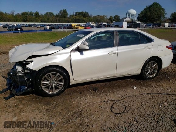 2017 Toyota Camry XLE z VIN 4T1BF1FK3HU267641, wystawiony jako Copart lot #71828243 z przebiegiem 104 954 mil mil oraz Szkoda całkowita • Salvage title. Historia ofert i sprzedaży dostępna na DreamBid. Obrazek 1.