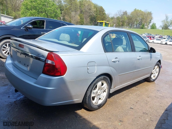2004 Chevrolet Malibu LT with VIN 1G1ZU54844F101949, listed as a IAAI auction lot 41960060 with 174,384 mi miles. Bid and sale history available at carsss.com. Image 4.