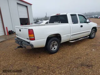 2002 GMC Sierra 1500 SLE with VIN 2GTEC19V821311698, listed as a IAAI auction lot 41585171 with 1 mi miles. Bid and sale history available at carsss.com. Image 4.