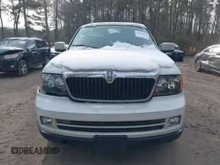 2006 Lincoln Navigator Luxury with VIN 5LMFU27506LJ25785, listed as a IAAI auction lot 41283074 with 73,040 mi miles. Bid and sale history available at carsss.com. Image 12.