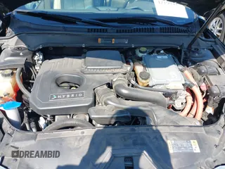 2014 Lincoln MKZ Hybrid with VIN 3LN6L2LU4ER811119, listed as a IAAI auction lot 42190415 with 98,898 mi miles and . Bid and sale history available at DreamBid. Image 10.