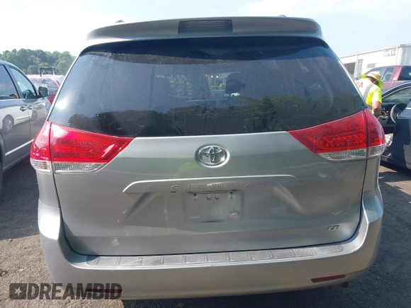 2013 Toyota Sienna LE AAS with VIN 5TDKK3DC2DS389557, listed as a IAAI auction lot 42589108 with 205,115 mi miles and . Bid and sale history available at DreamBid. Image 16.