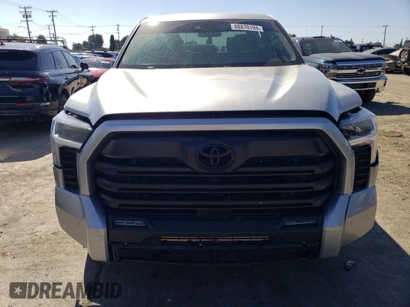 2022 Toyota Tundra 2WD SR5 with VIN 5TFLA5AB8NX015349, listed as a Copart auction lot 68870194 with 34,977 mi miles and Salvage Title. Bid and sale history available at carsss.com. Image 5.
