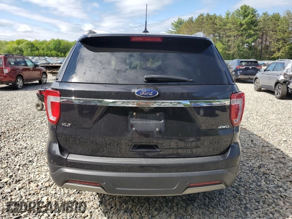2019 Ford Explorer XLT z VIN 1FM5K8D86KGA81025, wystawiony jako Copart lot #58728645 z przebiegiem 120 197 mil mil oraz Szkoda całkowita • Salvage title. Historia ofert i sprzedaży dostępna na DreamBid. Obrazek 6.
