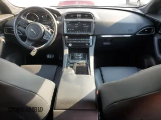 2019 Jaguar F-Pace 25t Premium with VIN SADCJ2FX7KA364427, listed as a Copart auction lot 60500645 with 80,681 mi miles and Salvage title. Bid and sale history available at DreamBid. Image 8.