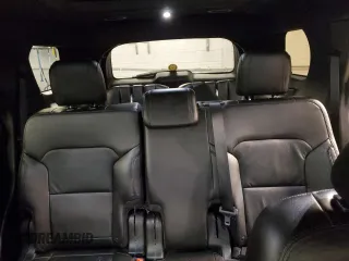 2018 Ford Explorer XLT with VIN 1FM5K8D80JGB86125, listed as a Copart auction lot 45887655 with 97,632 mi miles and Salvage Title. Bid and sale history available at carsss.com. Image 10.