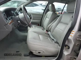 2004 Ford Crown Victoria LX с VIN 2FAHP74W04X168238, выставлен на аукционе Copart как лот 50842995 с пробегом 63 313 миль миль и Списание • Salvage title. История ставок и продаж доступна на DreamBid. Изображение 7.