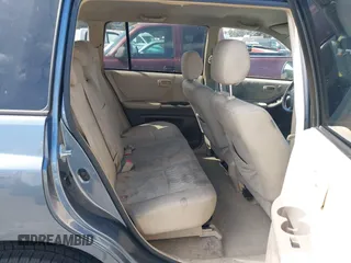 2006 Toyota Highlander z VIN JTEGP21A560104453, wystawiony jako IAAI lot #42266116 z przebiegiem 177 899 mil mil oraz . Historia ofert i sprzedaży dostępna na DreamBid. Obrazek 8.