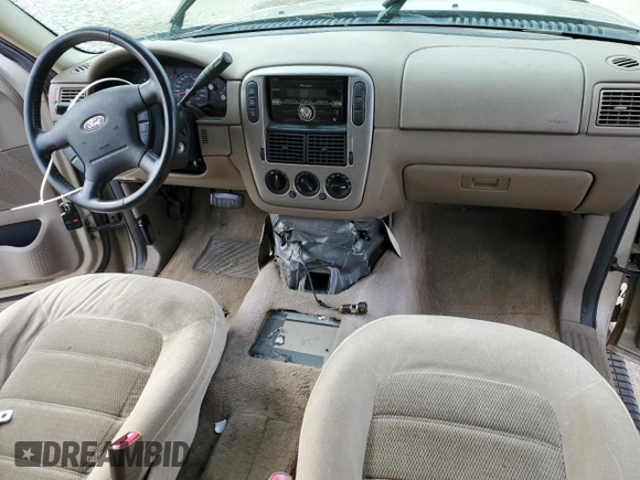 2004 Ford Explorer XLT z VIN 1FMZU73K44UB98061, wystawiony jako Copart lot #52914385 z przebiegiem Nie podano mil oraz Szkoda całkowita • Salvage title. Historia ofert i sprzedaży dostępna na DreamBid. Obrazek 8.