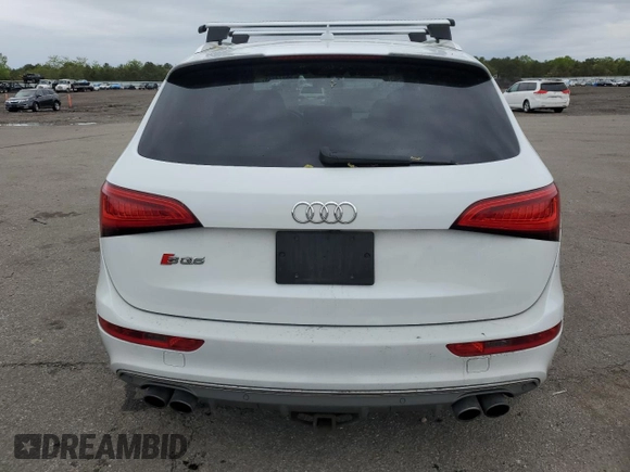 2014 Audi SQ5 Premium Plus z VIN WA1CGAFP0EA067700, wystawiony jako Copart lot #56374555 z przebiegiem 165 958 mil mil oraz Szkoda całkowita • Salvage title. Historia ofert i sprzedaży dostępna na DreamBid. Obrazek 6.
