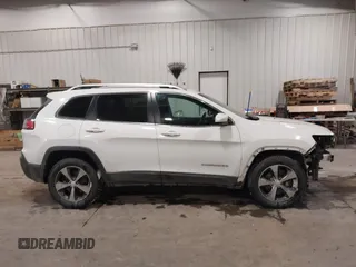 2019 Jeep Cherokee Limited z VIN 1C4PJMDX6KD138535, wystawiony jako IAAI lot #41551618 z przebiegiem 86 142 mil mil oraz . Historia ofert i sprzedaży dostępna na DreamBid. Obrazek 13.
