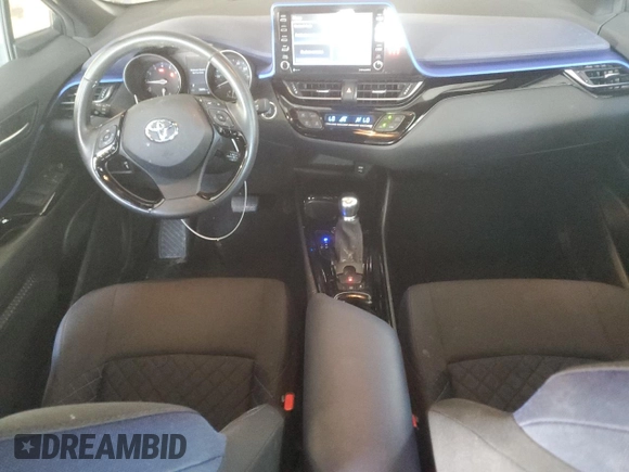 2022 Toyota C-HR XLE with VIN NMTKHMBX2NR146101, listed as a Copart auction lot 55399645 with 33,293 mi miles and Clean Title. Bid and sale history available at DreamBid. Image 8.