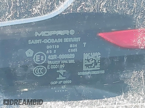 2017 Jeep Renegade Latitude с VIN ZACCJABB3HPF71731, выставлен на аукционе IAAI как лот 41458308 с пробегом 110 186 миль миль и . История ставок и продаж доступна на DreamBid. Изображение 18.