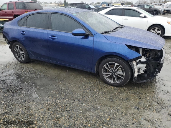 2022 Kia Forte LXS with VIN 3KPF24AD5NE432112, listed as a Copart auction lot 46138025 with 65,385 mi miles and Salvage Title. Bid and sale history available at carsss.com. Image 4.