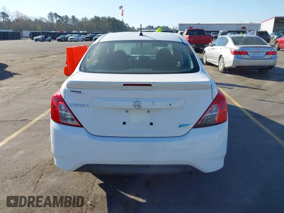 2015 Nissan Versa S Plus with VIN 3N1CN7AP8FL947451, listed as a IAAI auction lot 41824980 with 156,621 mi miles. Bid and sale history available at carsss.com. Image 16.