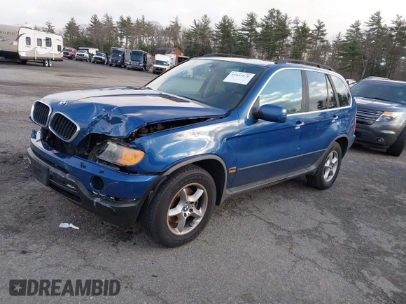 2001 BMW X5 4.4i with VIN WBAFB33501LH24719, listed as a IAAI auction lot 41055076 with 126,530 mi miles. Bid and sale history available at carsss.com. Image 2.