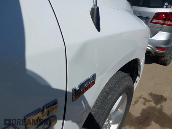 2014 Ram 1500 Express z VIN 1C6RR7FT3ES192539, wystawiony jako IAAI lot #41760162 z przebiegiem 107 098 mil mil oraz . Historia ofert i sprzedaży dostępna na DreamBid. Obrazek 20.
