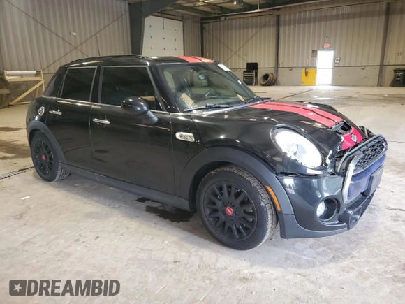 2016 MINI Cooper Hardtop 4 Door S with VIN WMWXU3C59G2B67516, listed as a Copart auction lot 54477465 with 70,546 mi miles and Salvage Title. Bid and sale history available at carsss.com. Image 4.