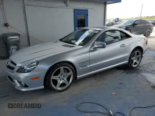 2009 Mercedes-Benz SL 550 z VIN WDBSK71F09F143487, wystawiony jako Copart lot #59799385 z przebiegiem 55 775 mil mil oraz Czysty tytuł • Clean title. Historia ofert i sprzedaży dostępna na DreamBid. Obrazek 1.