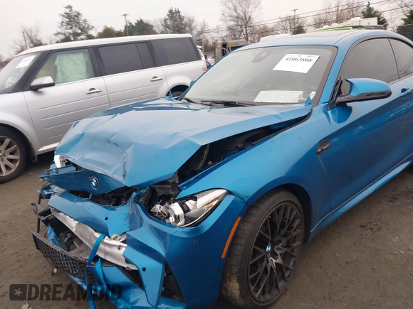 2021 BMW M2 Competition z VIN WBS2U7C02M7H63454, wystawiony jako IAAI lot #41063808 z przebiegiem 15 047 mil mil oraz . Historia ofert i sprzedaży dostępna na DreamBid. Obrazek 6.