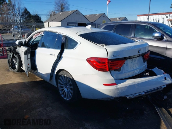 2013 BMW 5 Series GT 535i xDrive with VIN WBASP2C55DC339183, listed as a IAAI auction lot 41359533 with 144,020 mi miles. Bid and sale history available at carsss.com. Image 13.