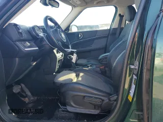 2017 MINI Countryman Cooper S с VIN WMZYT3C35H3D97686, выставлен на аукционе Copart как лот 42800275 с пробегом 88 528 миль миль и Списание • Salvage title. История ставок и продаж доступна на DreamBid. Изображение 7.