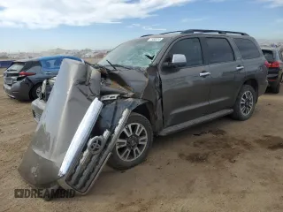 2014 Toyota Sequoia Platinum with VIN 5TDDW5G10ES107453, listed as a Copart auction lot 77498514 with 0 mi miles and Salvage Title. Bid and sale history available at carsss.com. Image 1.
