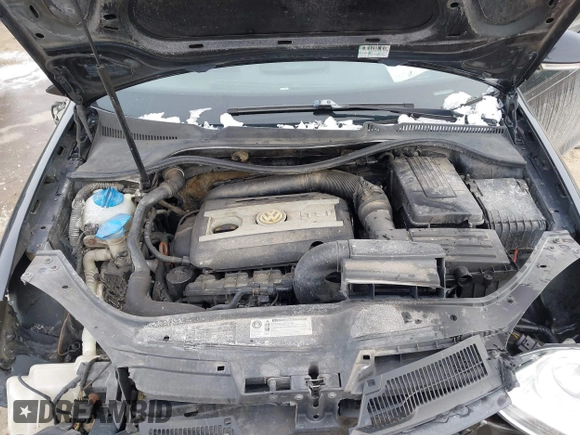 2010 Volkswagen Jetta Wolfsburg Edition with VIN 3VWRA7AJ2AM041200, listed as a IAAI auction lot 41606837 with 184,109 mi miles and . Bid and sale history available at DreamBid. Image 10.