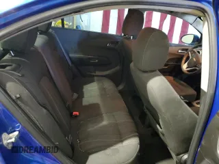 2019 Chevrolet Sonic LT z VIN 1G1JD5SB0K4118610, wystawiony jako Copart lot #47922175 z przebiegiem 105 533 mil mil oraz Czysty tytuł • Clean title. Historia ofert i sprzedaży dostępna na DreamBid. Obrazek 10.
